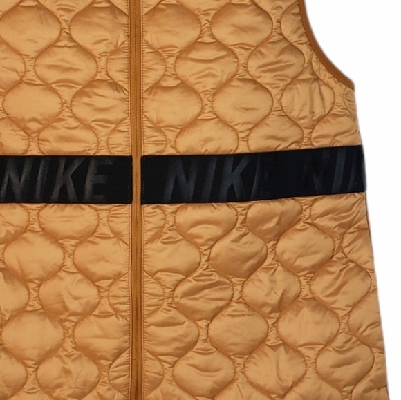 NIKE Aerolayer Running Thermore Gilet Vest NWT - Picture 3 of 11